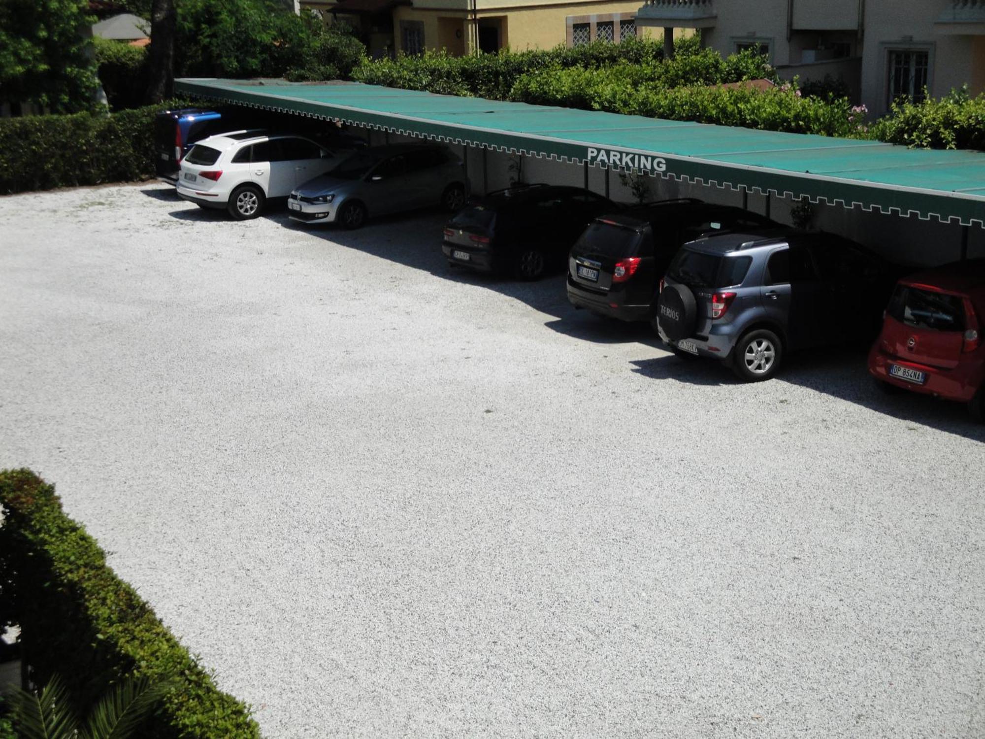 Hotel Suisse Marina di Pietrasanta Esterno foto