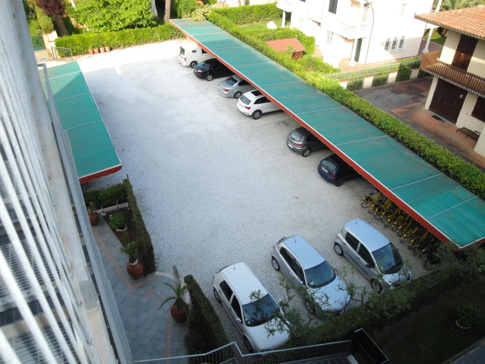 Hotel Suisse Marina di Pietrasanta Esterno foto
