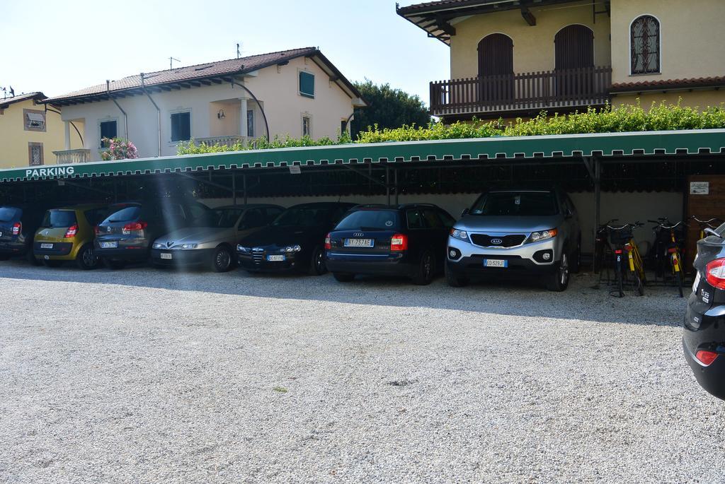 Hotel Suisse Marina di Pietrasanta Esterno foto
