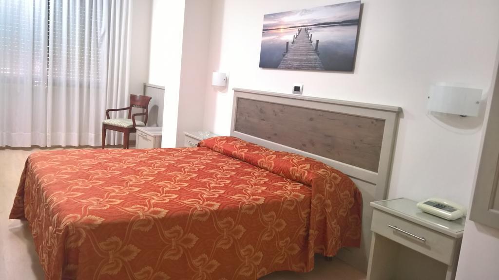 Hotel Suisse Marina di Pietrasanta Esterno foto