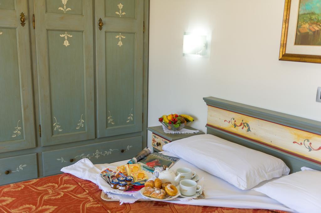 Hotel Suisse Marina di Pietrasanta Esterno foto