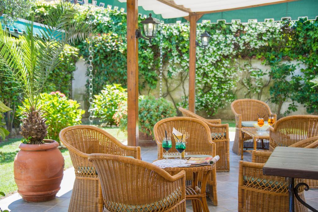 Hotel Suisse Marina di Pietrasanta Esterno foto
