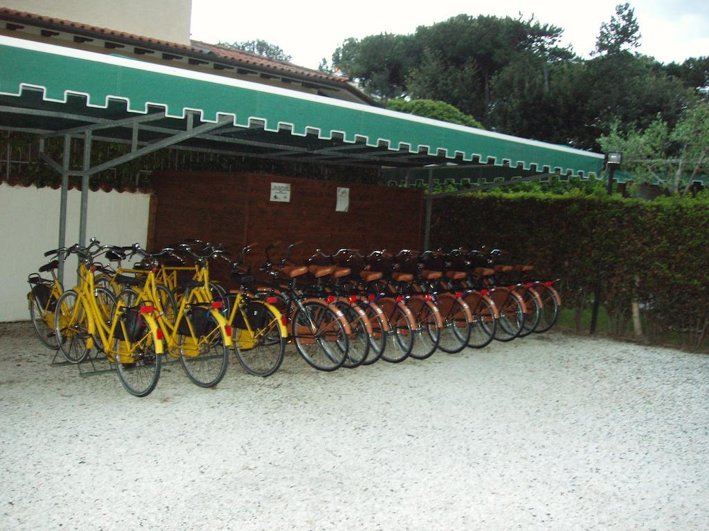Hotel Suisse Marina di Pietrasanta Esterno foto