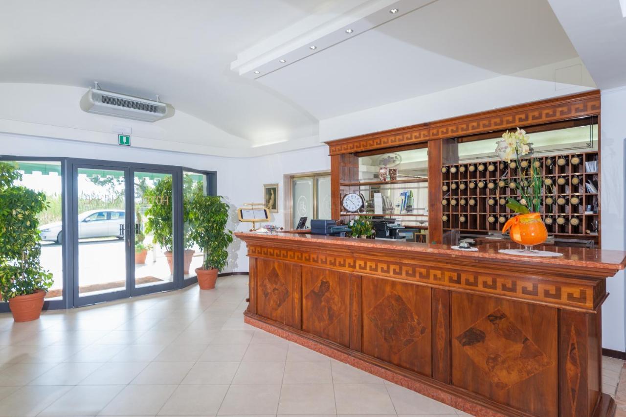Hotel Suisse Marina di Pietrasanta Esterno foto